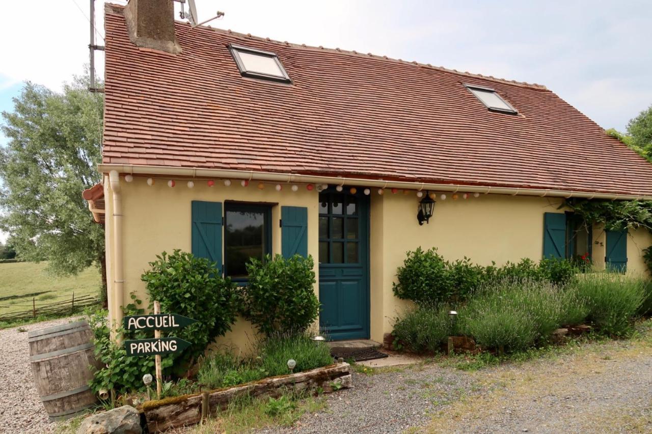 Gite Aux Petits Bonheurs 4 Pers In The Countryside Perrigny-sur-Loire Buitenkant foto